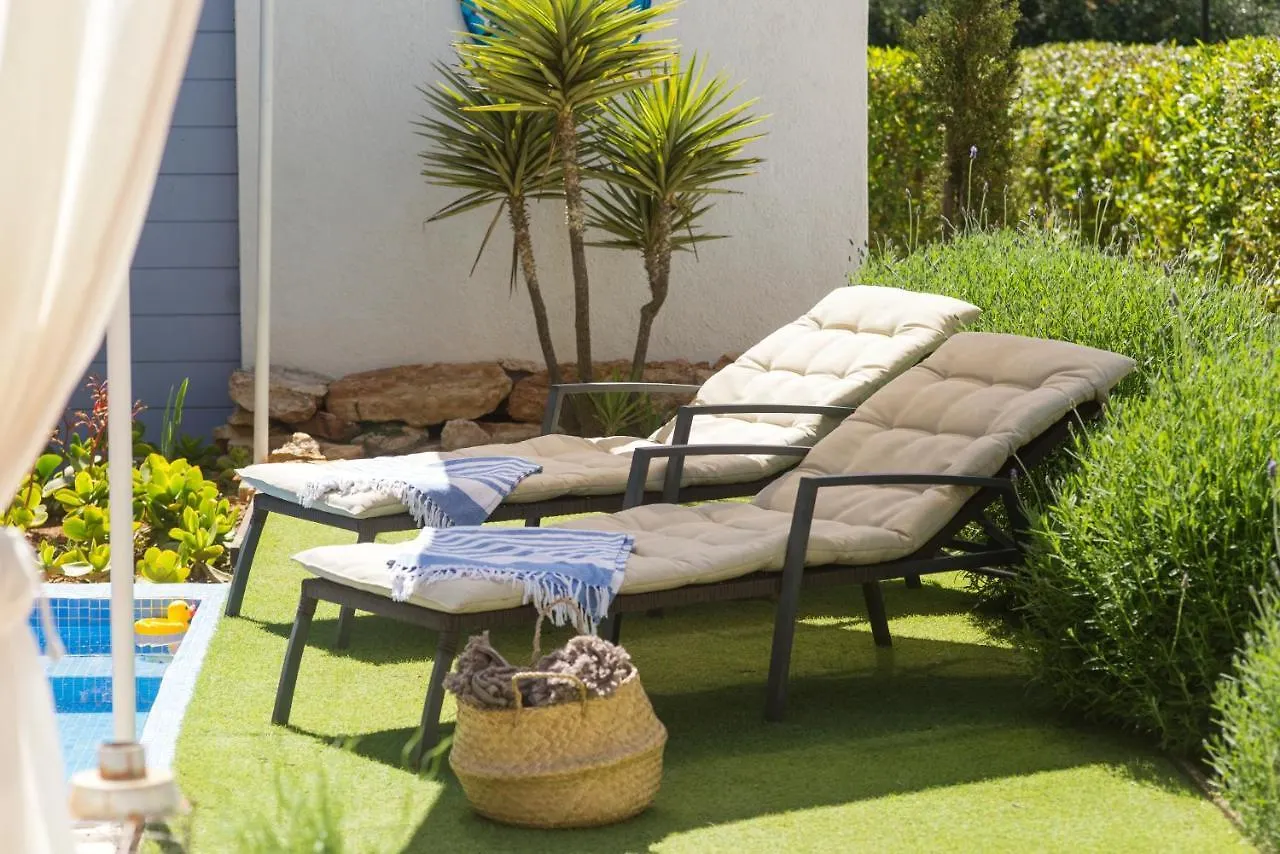 Casa Azul Stylish Beach House For 4 Adults And 1 Child In Cala Llombards